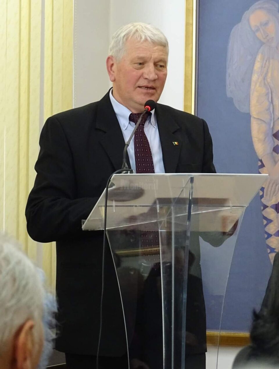 Scriitorul Vasile Aioanei