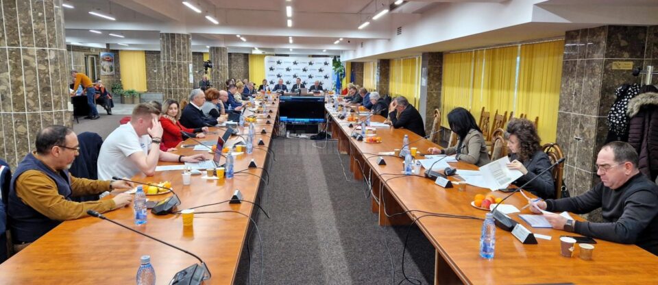 Ședință extraordinară a Consiliului Local Suceava, pentru aprobarea bugetului pentru 2024, la care aproape 63 la sută este alocat pentru dezvoltare