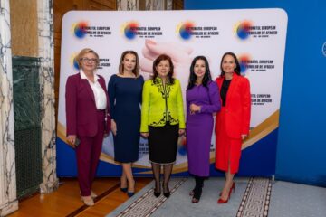 Liliana Agheorghicesei (stânga) se numără printre cele patru antreprenoare care au pus bazele Patronatului European al Femeilor de Afaceri