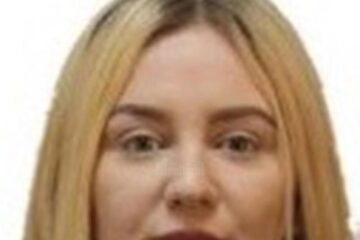 Adina Prisăcariu, în poza de urmărit general