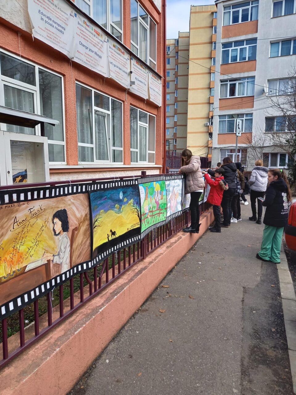 Planșe ilustrând fragmente din cărțile preferate