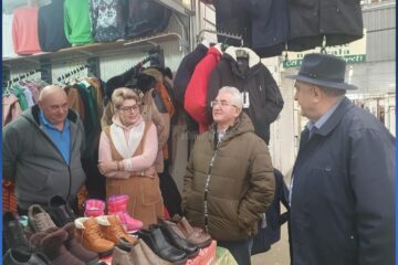 Primarul Sucevei, Ion Lungu, prezent în Bazar, la discuții cu comercianții