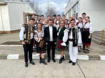 Suceveni la Sezătoarea de la Vorona