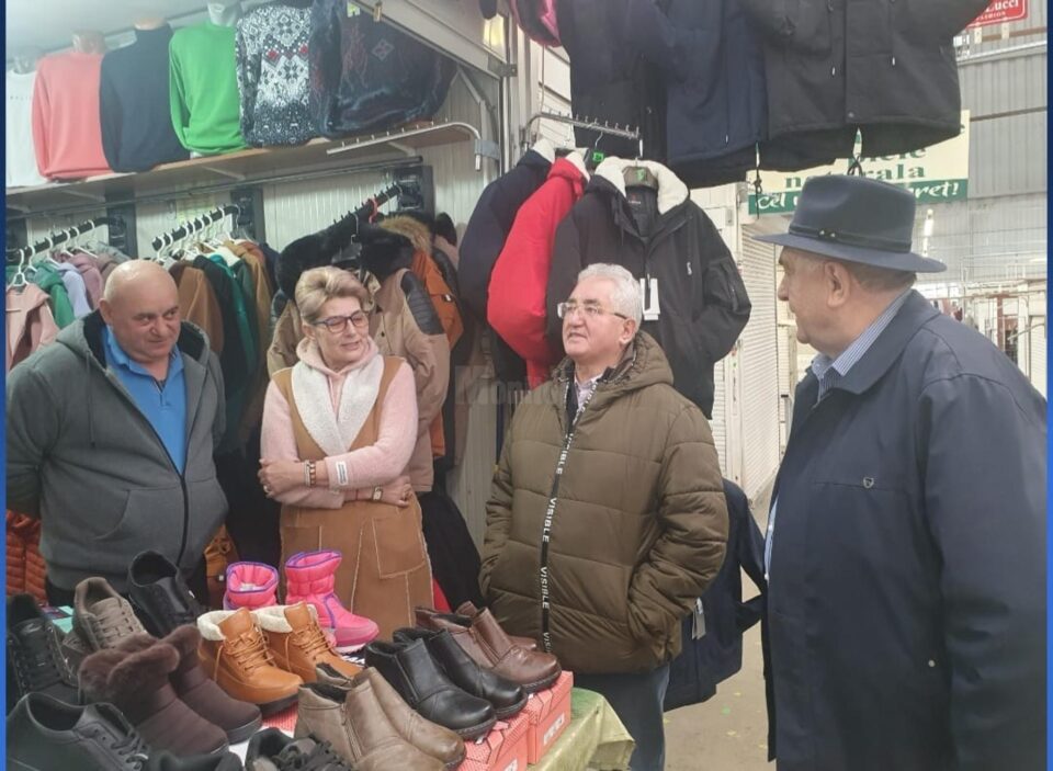 Primarul Sucevei, Ion Lungu, prezent în Bazar, la discuții cu comercianții