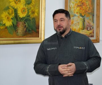 Preotul Teodor Brădățanu, managerul Muzeului de Artă „Ion Irimescu”