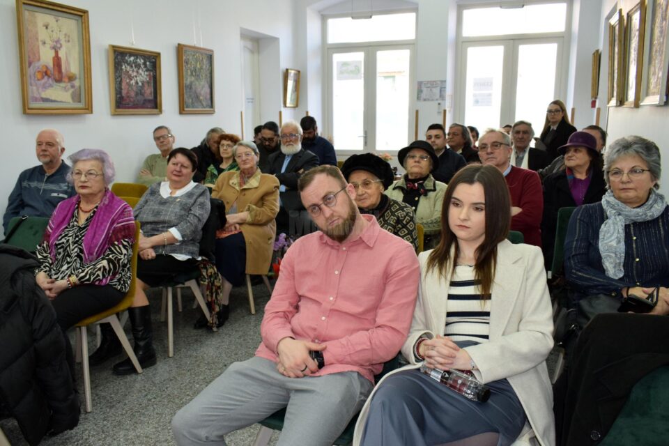 Lansare de carte Maria Țigănescu Crețu, la Biblioteca Municipală „Eugen Lovinescu” din Fălticeni
