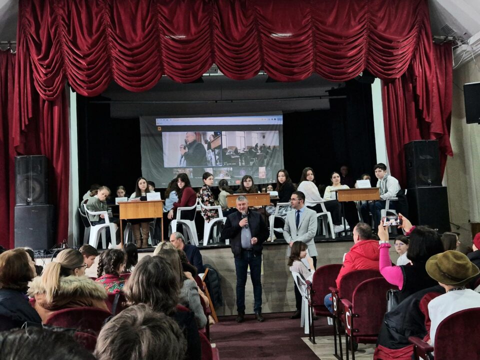 Concursul interjudețean „Numai poetul...”, ediția a XVII-a, la Fălticeni