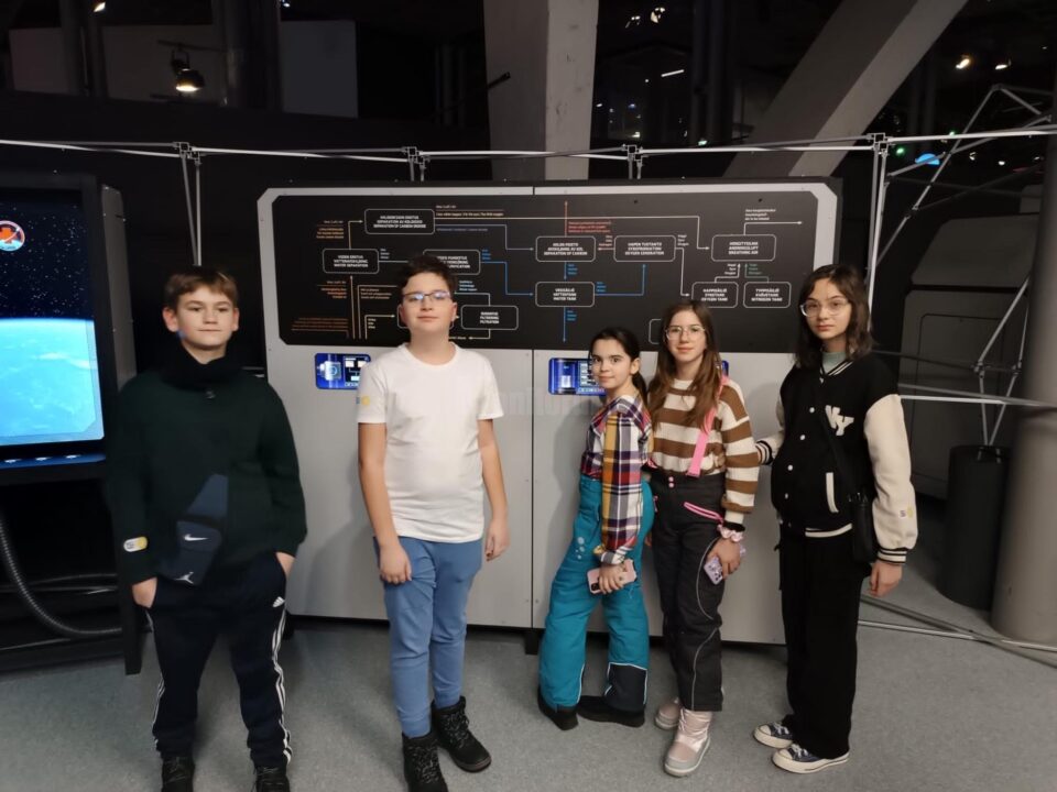 Elevi și profesori de la Școala Gimnazială Nr. 4 Suceava, într-o mobilitate de grup Erasmus+ în Finlanda