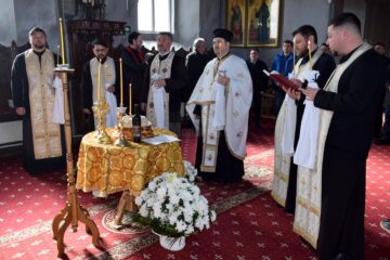 La Fălticeni, slujbă de pomenire a „Patriarhului artelor românești”