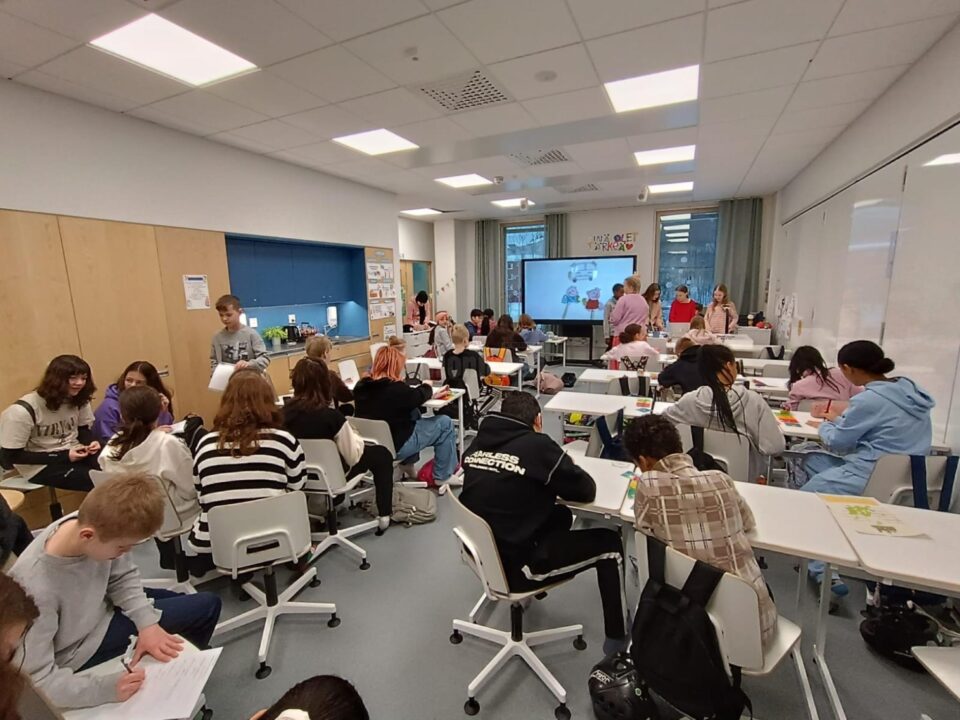 Elevi și profesori de la Școala Gimnazială Nr. 4 Suceava, într-o mobilitate de grup Erasmus+ în Finlanda