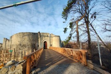Cetatea de Scaun a Sucevei se redeschide pentru vizitare vineri, în prima zi din martie