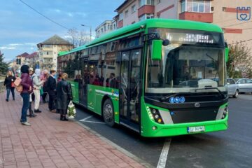 „Vinerea verde” – călătorii gratuite cu autobuzele și microbuzele TPL Suceava, de Mărțișor