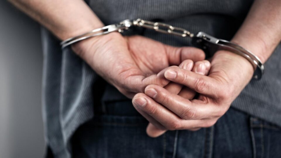 Gelu Alexa, din comuna Adâncata, a fost reținut de polițiști
