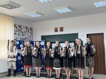 Grupul vocal-folcloric „Flori de merișor", Premiul I la Concursul „Bucovina - tradiție, cultură, spiritualitate”