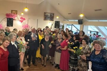 Primarul Sucevei, Ion Lungu, prezent la „Balul Mărțișorului , organizat de Consiliul Județean al Persoanelor Vârstnice Suceava