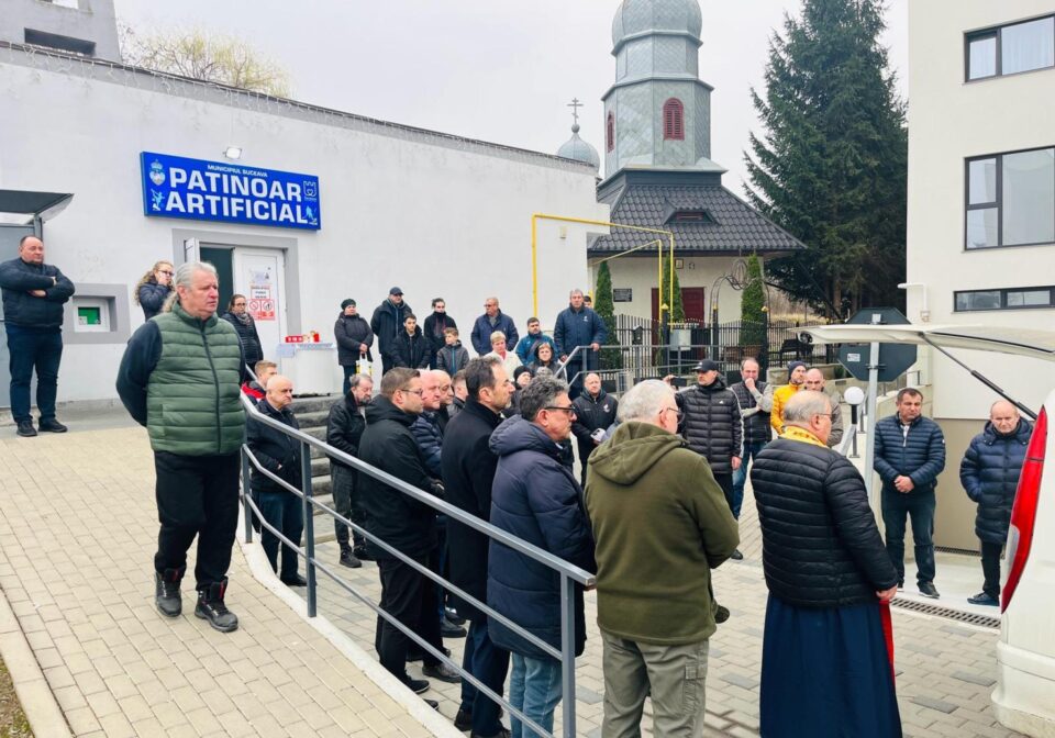 Constantin Curelar a primit un ultim omagiu în fața Patinoarului Areni