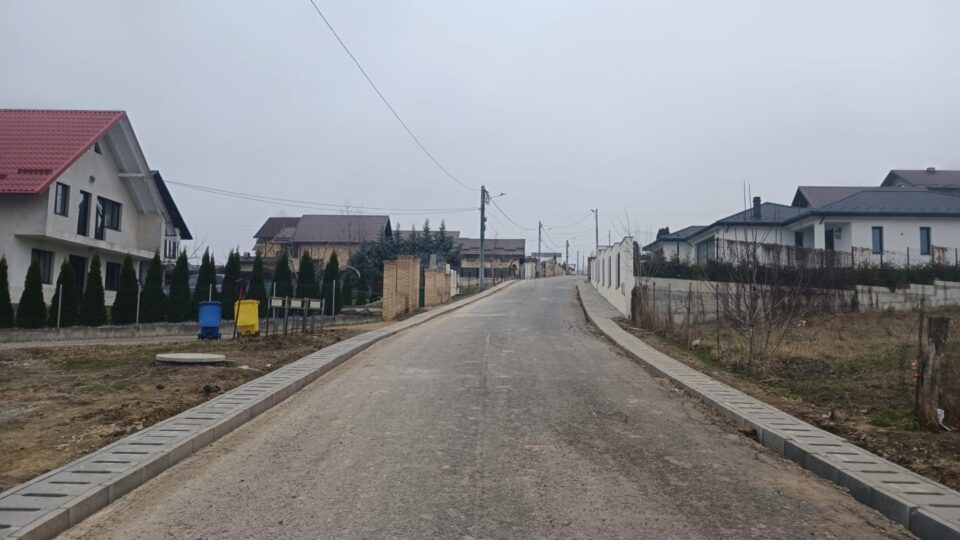 Strada Pinilor este aproape de finalul lucrărilor de modernizare