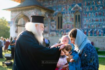 ÎPS Calinic: „Poartă-i pe toți în brațele iubirii tale spre Împărăția lui Dumnezeu”