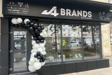 Mare deschidere în Suceava - un nou magazin de haine își deschide porțile. J4 Brands vă așteaptă cu oferte