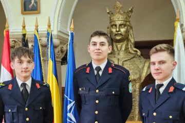 Trei elevi ștefăniști calificați la faza națională a Olimpiadei de Fizică