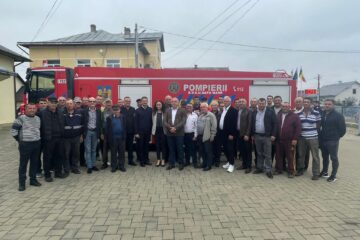 Sprijin vital de la EGGER pentru siguranța comunităților din Satu Mare și Volovăț, dar și localitățile vecine, prin sprijinirea achiziționării de autoutilitare de stingere a incendiilor