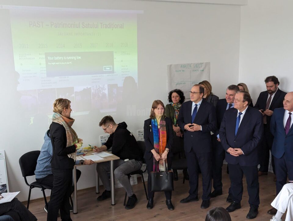 Ambasadorul SUA în România a vizitat parcul tehnologic și științific din Siret