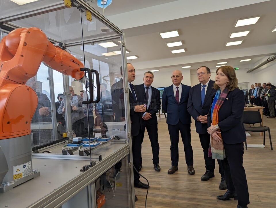Ambasadorul SUA în România a vizitat parcul tehnologic și științific din Siret