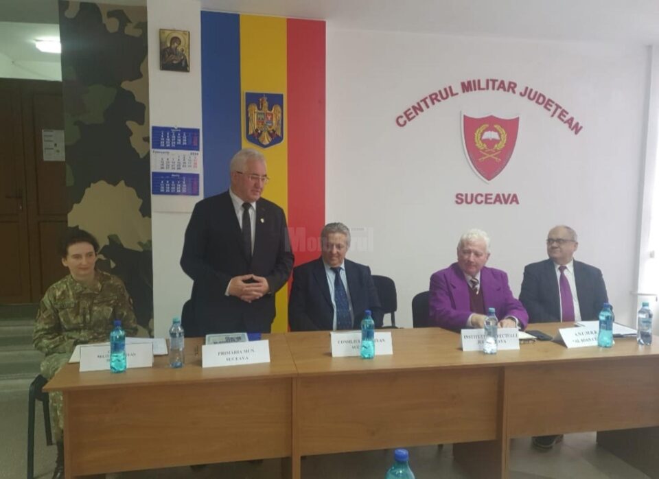 Primarul Sucevei, Ion Lungu, a oferit o ”Diplomă de excelență” Asociației Județene a Cadrelor Militare în Rezervă și Retragere - Fliliala Suceava ”Petru I Mușat”