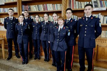 Elevii militari care au participat la Olimpiada Județeană de Limba română, foto Francesca Șindilar