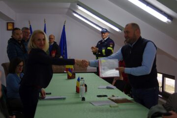 Comuna Mitocu Dragomirnei a primit o ambulanță din partea Asociației Trib care organizează concursul „Maratonul Dragomirnei”