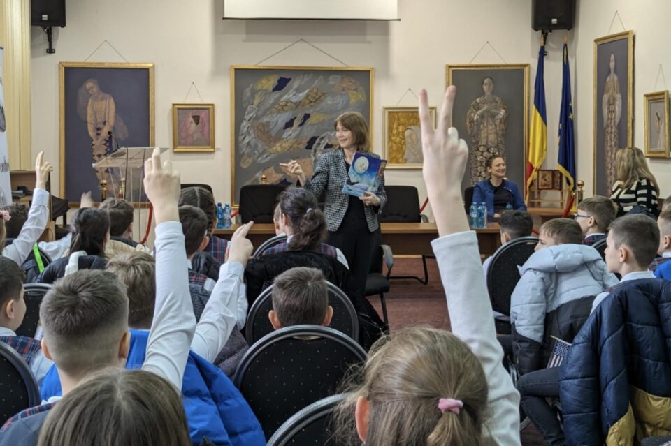 Ambasadoarea SUA în România s-a aflat în Suceava în prima sa vizită oficială în acest județ