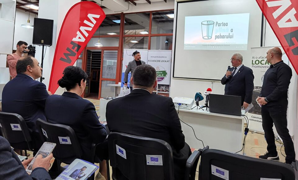 Evenimentul de lansare a revistei „Pentru Localnici”, ediția a 8-a