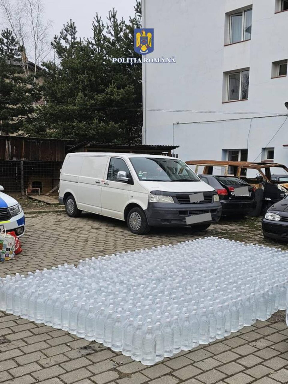 Marfa, în valoare de 140.000 de lei, pentru care șoferul nu avea nici un fel de document, a fost confiscată Marfa, în valoare de 140.000 de lei, pentru care șoferul nu avea nici un fel de document, a fost confiscată