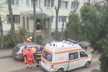 Un angajat al ISU Suceava, găsit mort în propria mașină. Din primele informații reiese că s-a sinucis