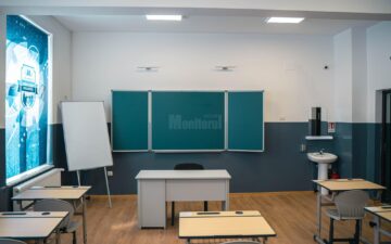 Școala Gimnazială cu clasele I-VIII din Moldovița a fost modernizată și dotată la cele mai înalte standarde printr-un proiect european de 7,5 milioane de euro