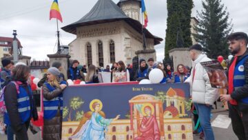 Aproximativ 1.500 de oameni au participat, duminică, la „Marșul pentru Viață”, în municipiul Suceava