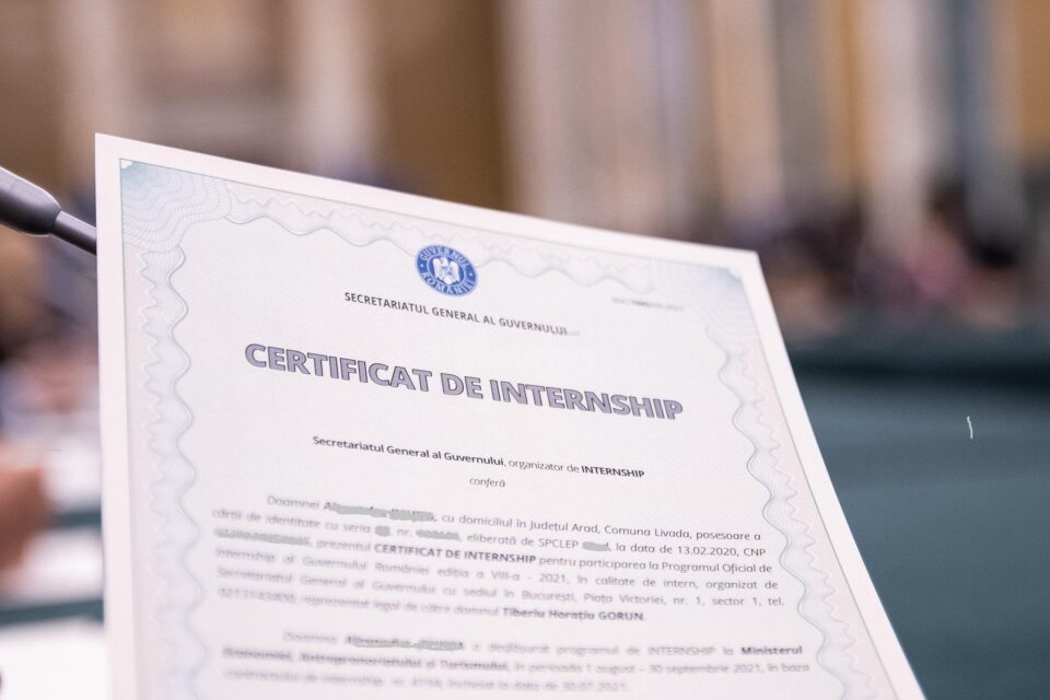 Oportunitate pentru elevi și studenți pentru un stagiu de practică în Guvernul României Oportunitate pentru elevi și studenți pentru un stagiu de practică în Guvernul României