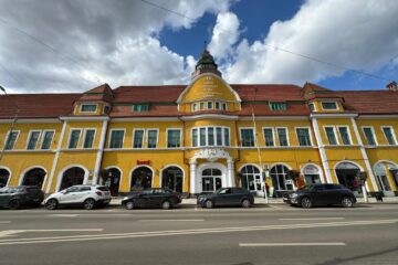 Reparația patrulaterului din centrul istoric vechi al municipiului Rădăuți este considerată de Dan Marcu o lucrare făcută ”la normă” și fără să se respecte standardele impuse clădirilor monument istoric