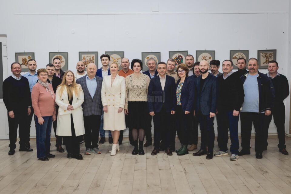 Candidatul PNL pentru Primăria Vatra Dornei, Marius Rîpan, deschide lista de candidați pentru Consiliul Local Candidatul PNL pentru Primăria Vatra Dornei, Marius Rîpan, deschide lista de candidați pentru Consiliul Local