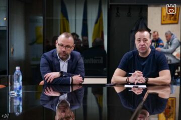 Lucian Harșovschi a purtat miercuri discuții, la sediul Primăriei, cu reprezentanții mai multor echipe de fotbal pentru copii - pepinieră pentru o viitoare echipă de Liga a II-a