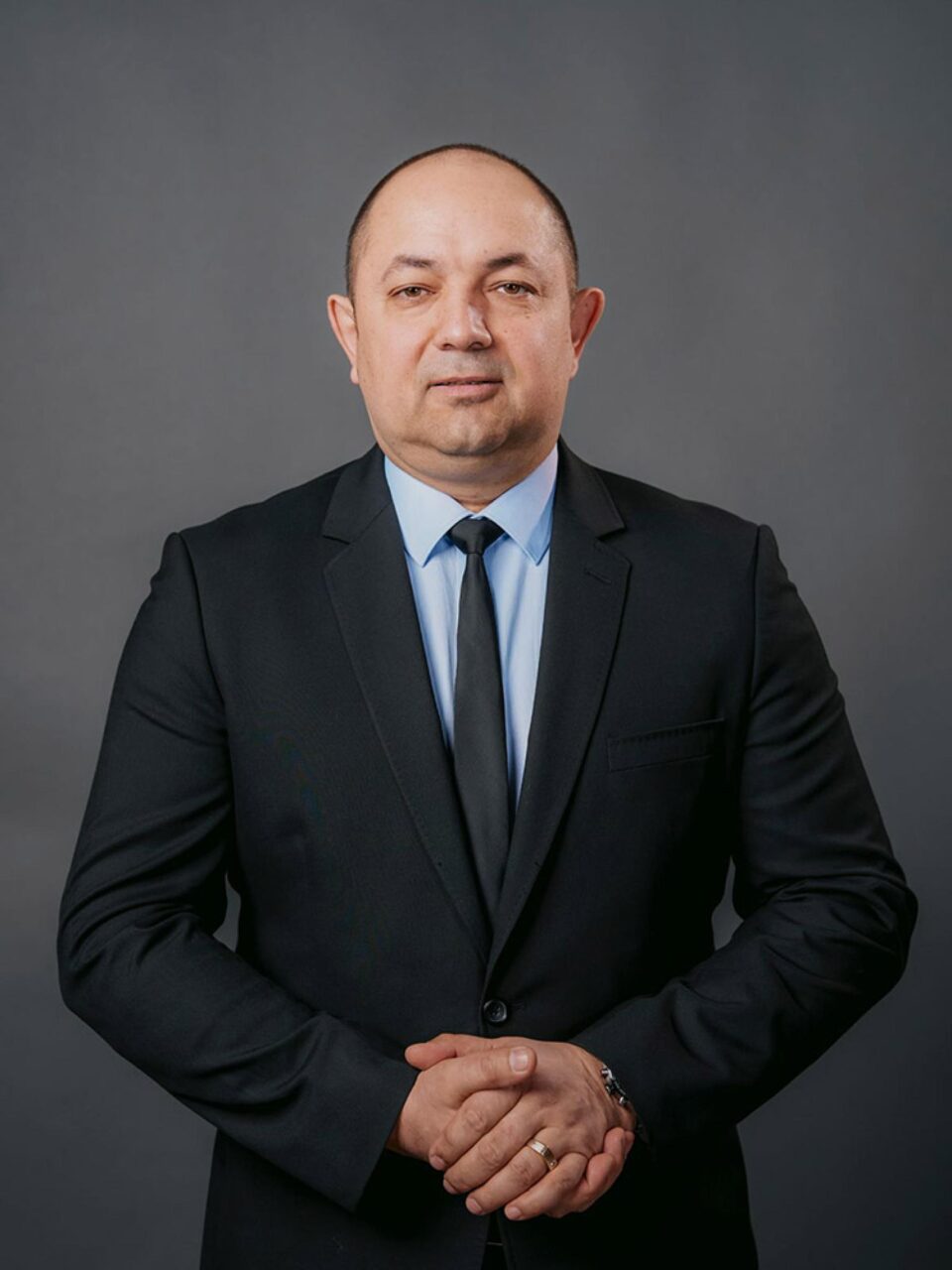 Omul de afaceri Dan Marcu, candidatul AUR pentru funcția de primar în municipiul Rădăuți Omul de afaceri Dan Marcu, candidatul AUR pentru funcția de primar în municipiul Rădăuți