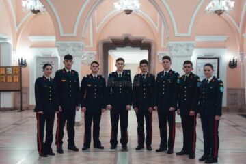 Elevii militari din lotul de geografie. Foto elev fruntaș Matei Trofin