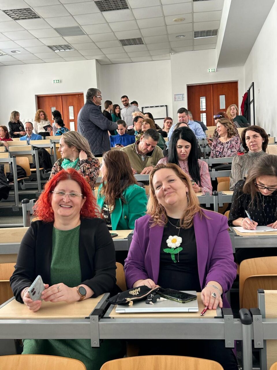 Specialiști ai USV și cadre din preuniversitar au dezbătut „Rolul educației în dezvoltarea profesională și personală a tinerilor”
