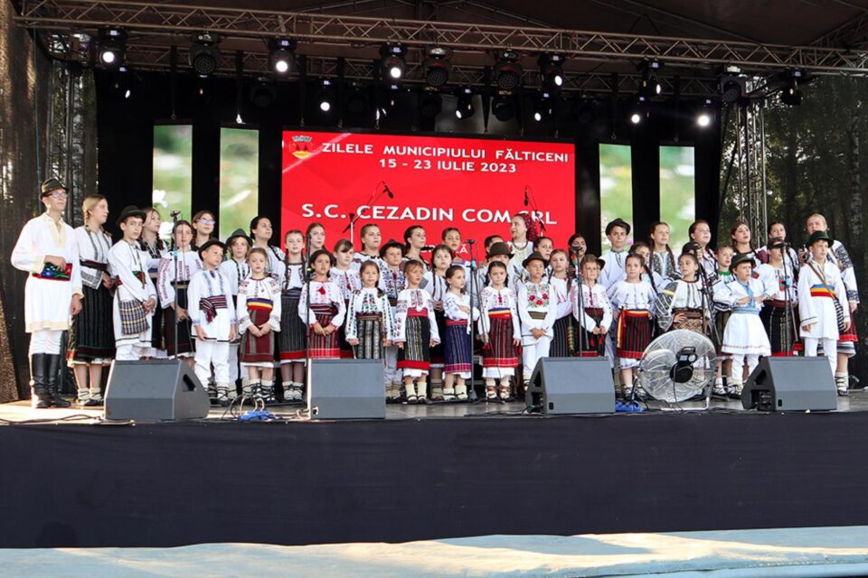 Grupul „Moldava” de la Clubul Copiilor Fălticeni