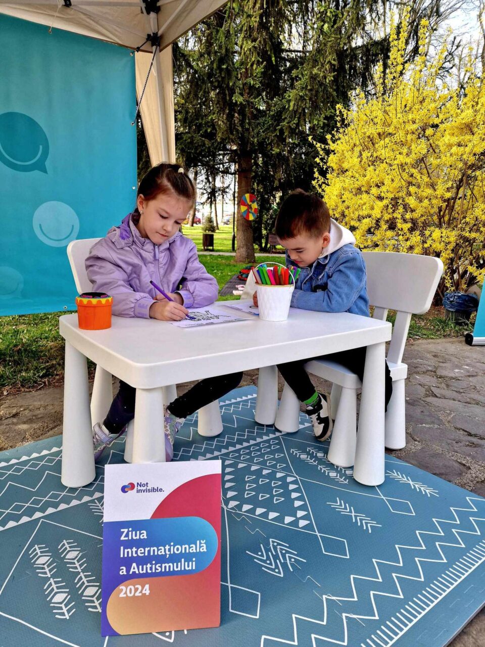 Help Autism Suceava a marcat Ziua Internațională a Autismului prin mai multe acțiuni, în Parcul Universității
