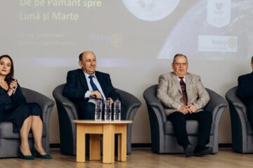 Evenimentul de la USV la care a fost prezent singurul cosmonaut român, Dumitru-Dorin Prunariu, a fost organizat de Rotary Club Suceava Cetate