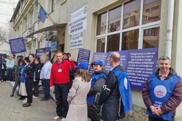 Primul protest a fost joi, de la ora 10