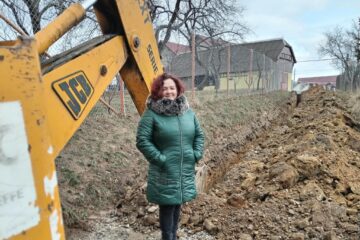 Primarul comunei Berchișești, Violeta Țăran