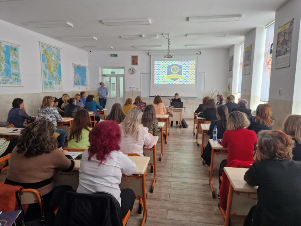 Schimb de experiență între cadre didactice, directori și inspectori școlari suceveni, la Liceul Tehnologic Nr. 1