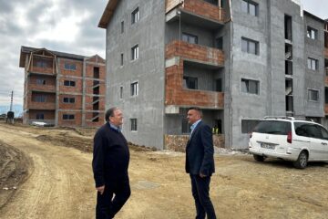 Gheorghe Flutur și viceprimarul din Vatra Dornei, Marius Rîpan, candidatul PNL pentru primăria acestui municipiu